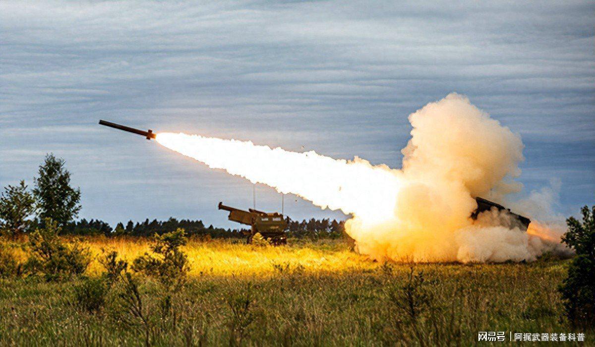 九游体育官网-赖清德公开机密，震动两岸，郑丽文喊话大陆：美国让我去，我没去